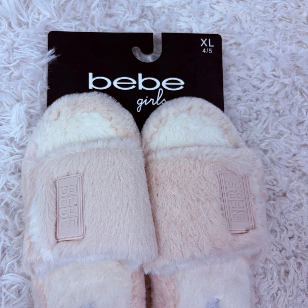 NWT Bebe Girl Plush fuzzy pink & white comfy slide Slippers size 4.5 & 2.5